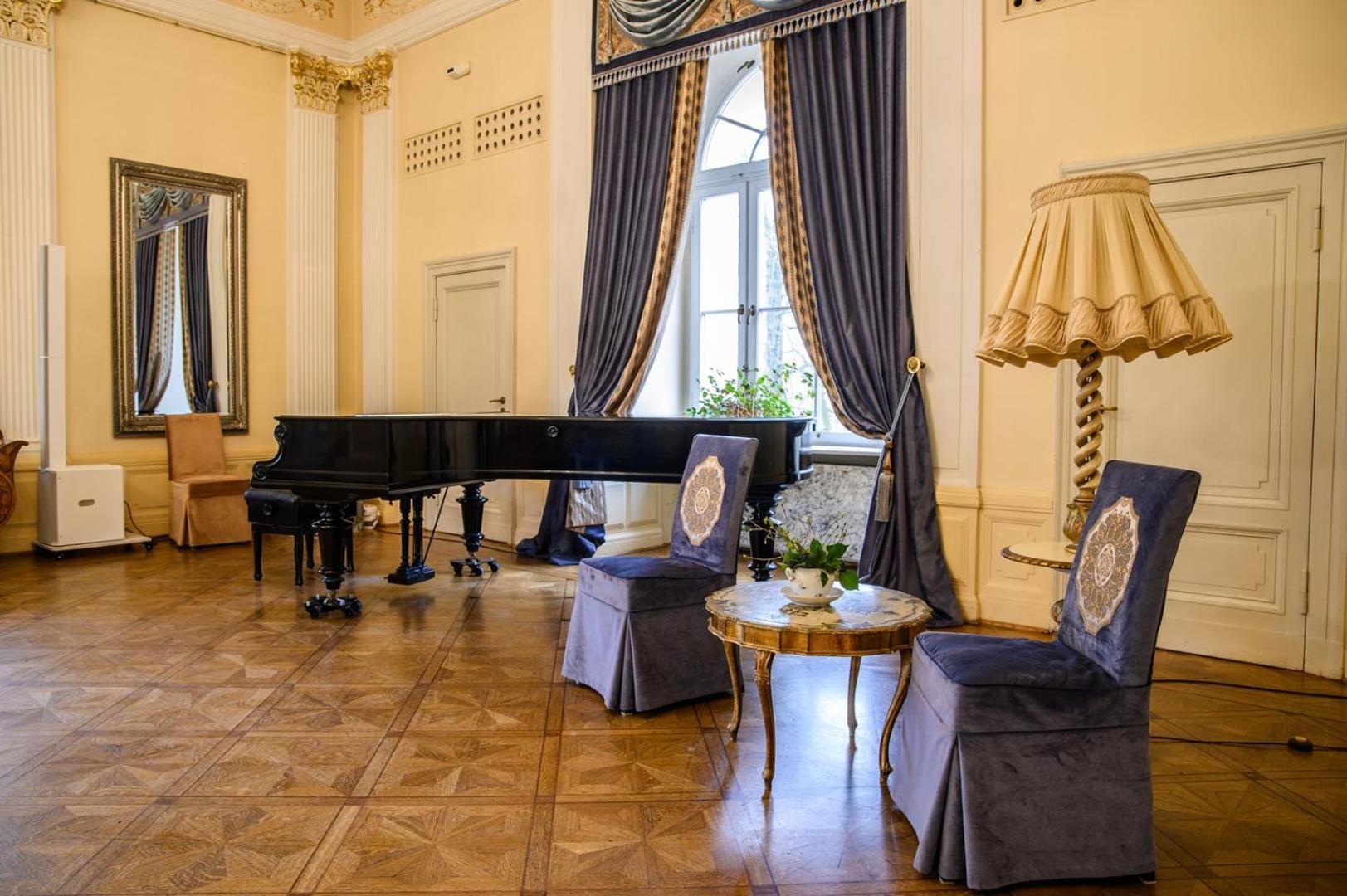 Zespol Palacowo-Parkowy W Ostromecku Ostromecko Exteriér fotografie