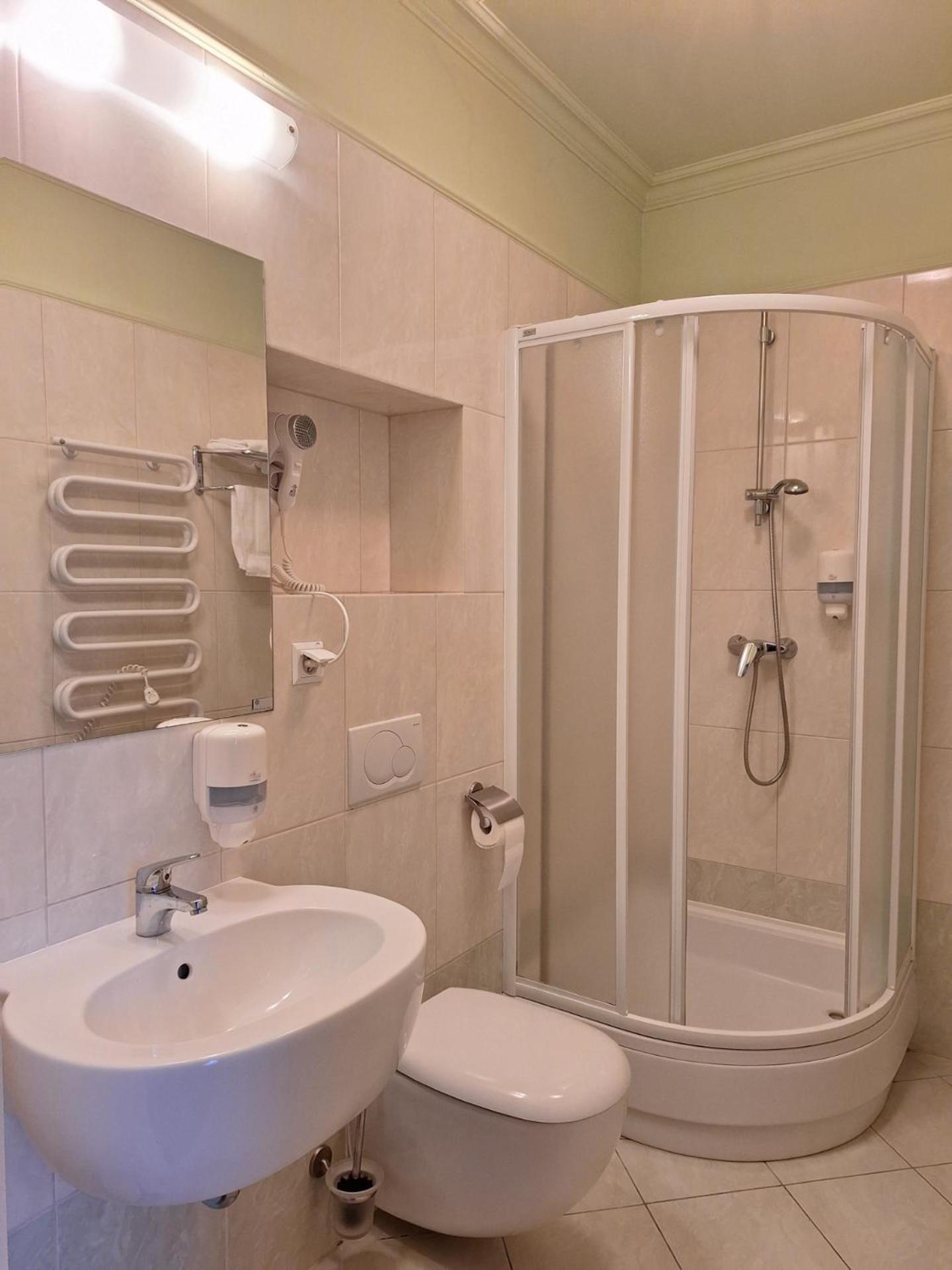 Zespol Palacowo-Parkowy W Ostromecku Ostromecko Exteriér fotografie